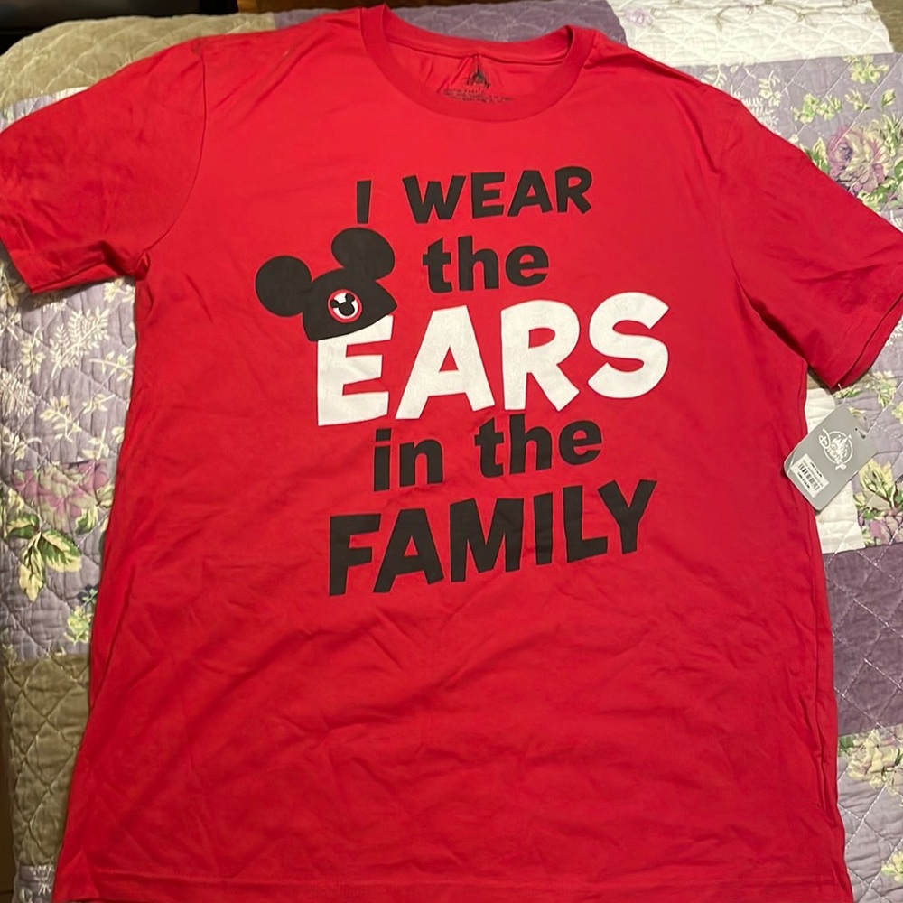 UniSex Red Disney T-Shirt Size Large
